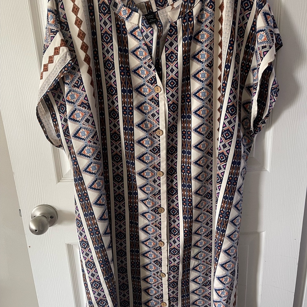 Chic Blue and Brown Mini Dress with Short Sleeves
